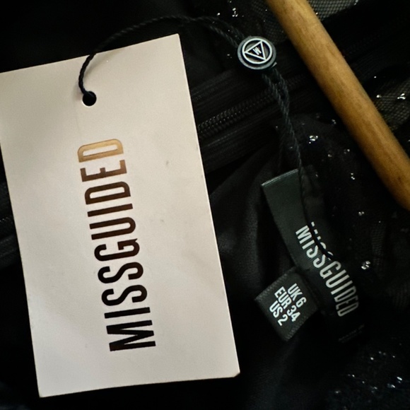 Miss selfridge, black, ruched, glitter dress with puff sleeve, UK6, with tags - Picture 6 of 6